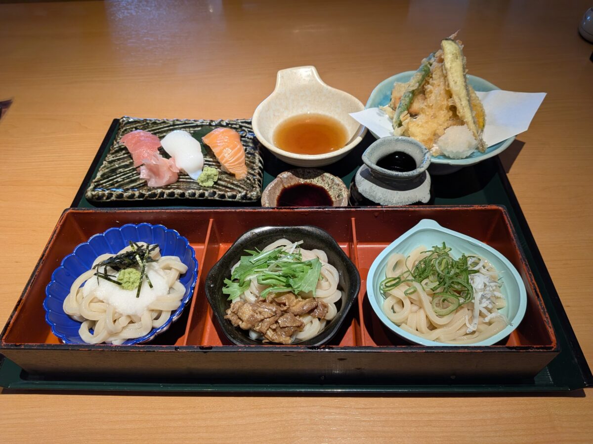 宝乃湯の食事処で注文した和定食